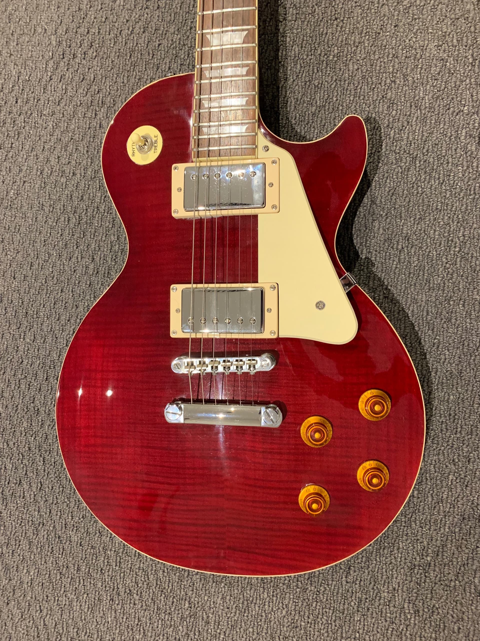 Epiphone Les Paul Standard Plus Top